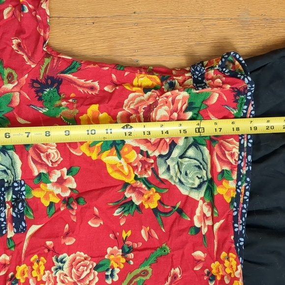 Chinese Linen Set - Picture 7 of 9